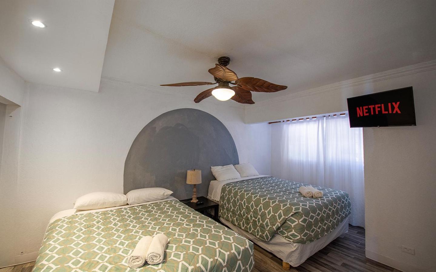 Beachfront Two Bedroom With 3 Beds Tijuana Exterior foto